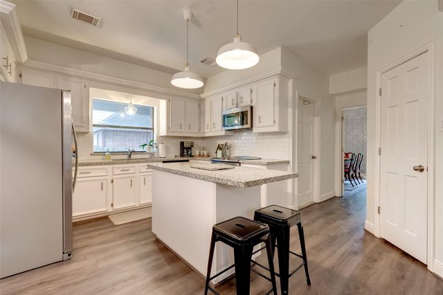 13011 Finch Brook Drive, Cypress, TX 77429