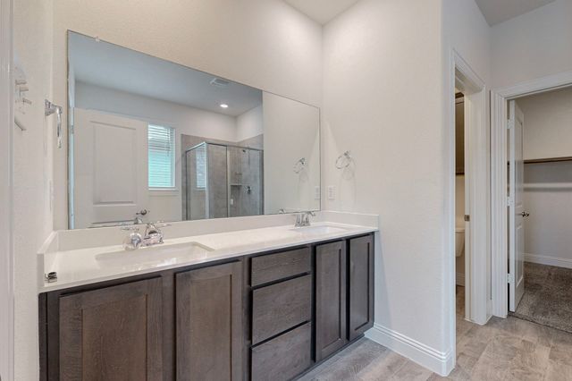 10925 Klondike Lane, Aubrey, TX 76227