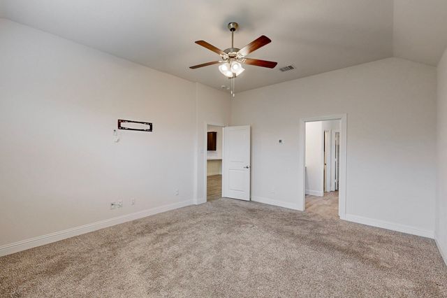10925 Klondike Lane, Aubrey, TX 76227