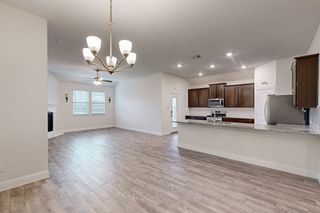 10925 Klondike Lane, Aubrey, TX 76227