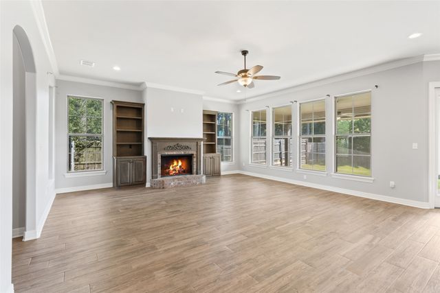 2596 Southcrest Drive, Haughton, LA 71037