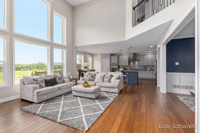 3619 12 Mile Road NE, Rockford, MI 49341