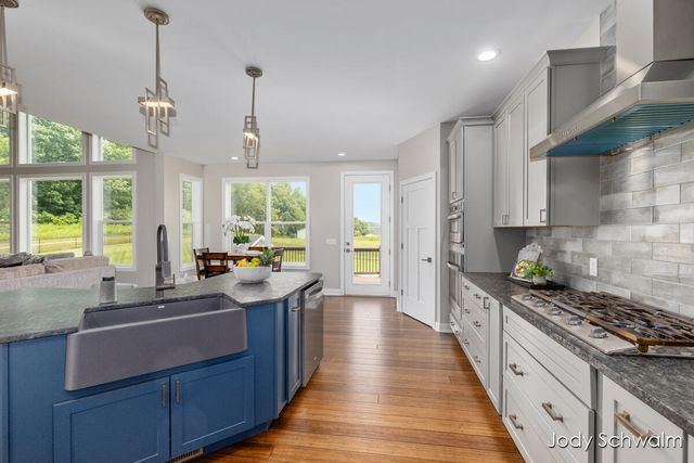 3619 12 Mile Road NE, Rockford, MI 49341