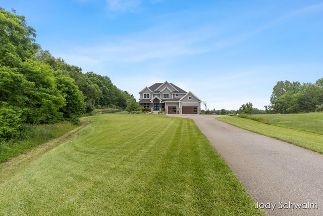 3619 12 Mile Road NE, Rockford, MI 49341