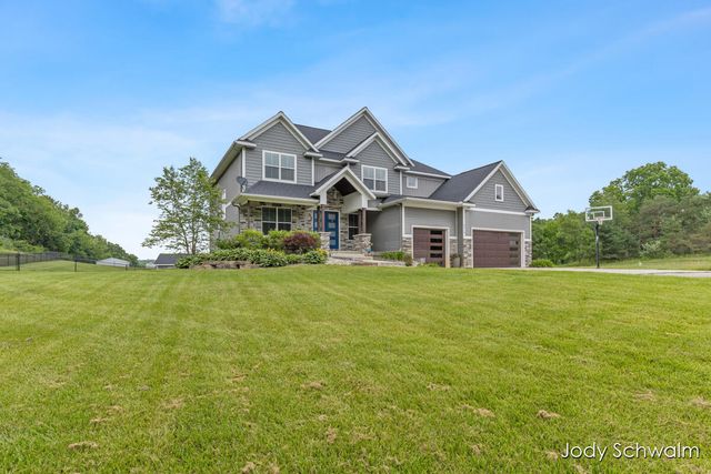 3619 12 Mile Road NE, Rockford, MI 49341