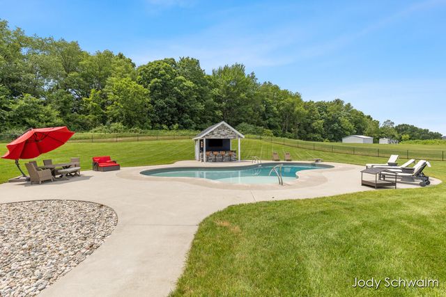 3619 12 Mile Road NE, Rockford, MI 49341