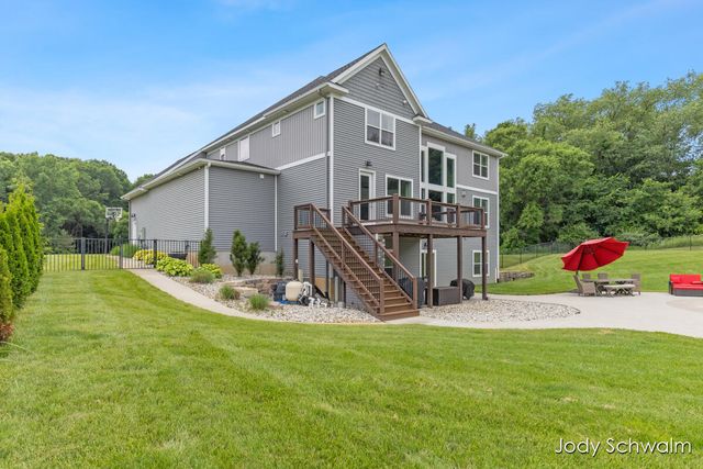 3619 12 Mile Road NE, Rockford, MI 49341