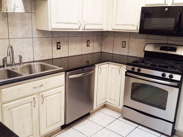 3848 Kirby Drive, Denton, TX 76210