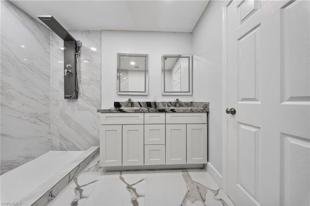 1417 Everest PKWY E, Cape Coral, FL 33904