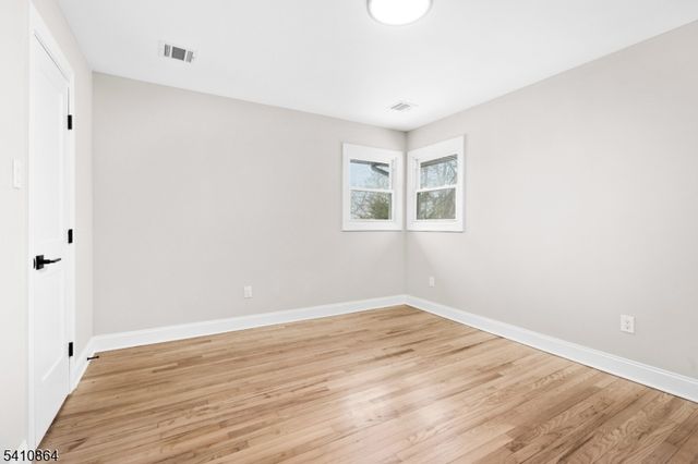 9 Adelaide Ter, West Milford Twp., NJ 07480