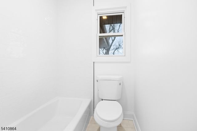 9 Adelaide Ter, West Milford Twp., NJ 07480