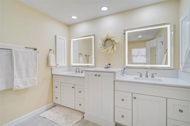 426 BERMUDA ISLES CIRCLE, Venice, FL 34292