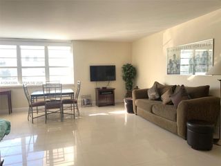 100 Lincoln Road 316, Miami Beach, FL 33139
