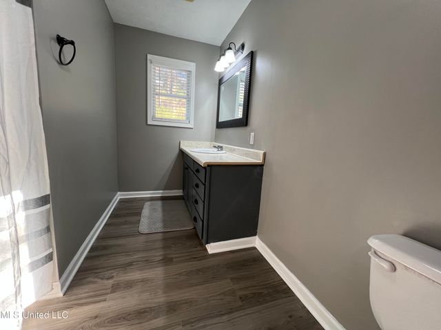 6077 E Kemper Street, Bay Saint Louis, MS 39520