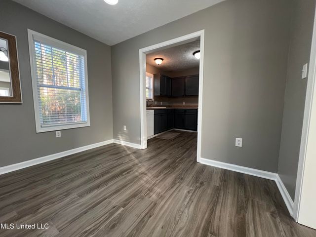 6077 E Kemper Street, Bay Saint Louis, MS 39520