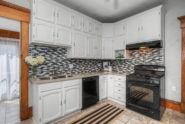 703 5th Street, Colo, IA 50056