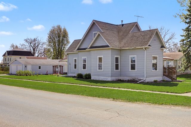 703 5th Street, Colo, IA 50056