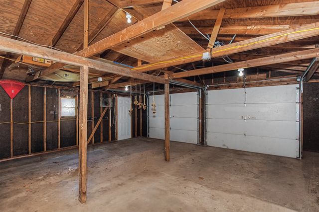 703 5th Street, Colo, IA 50056