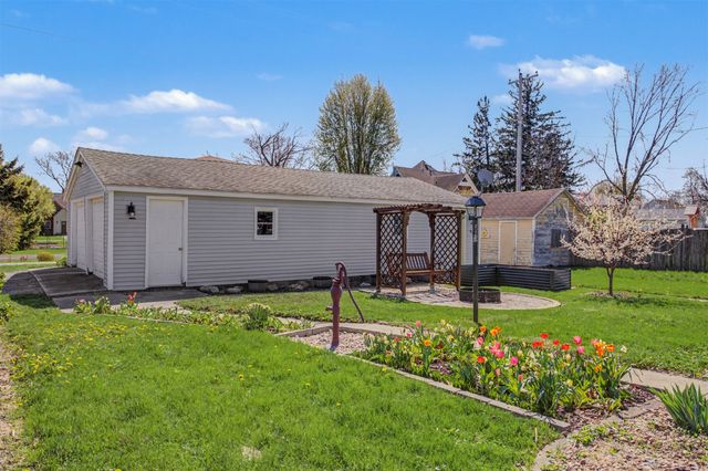 703 5th Street, Colo, IA 50056
