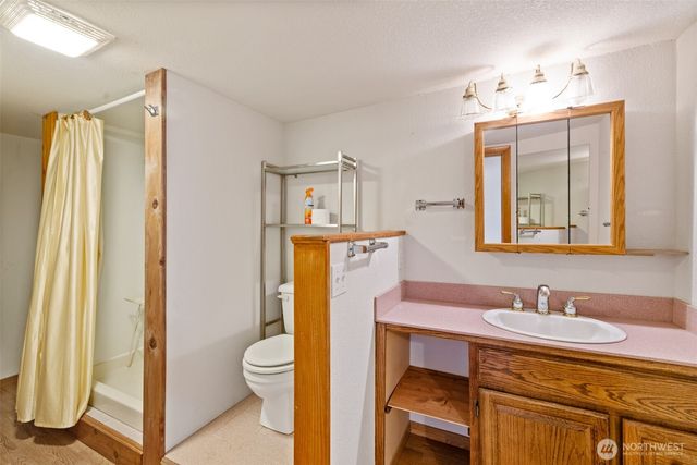 607 S H Street, Port Angeles, WA 98363