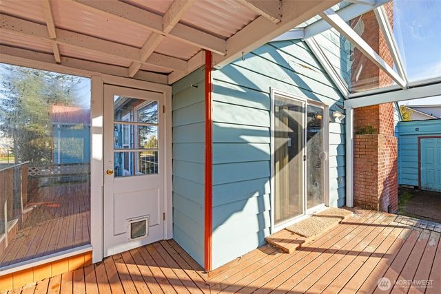 607 S H Street, Port Angeles, WA 98363