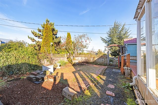 607 S H Street, Port Angeles, WA 98363