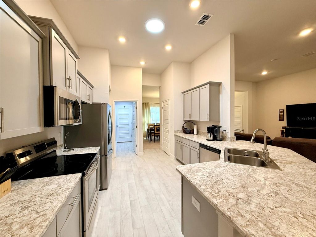 Image 26 of property listing at 9832 SW 46TH COURT, Ocala, FL 34476