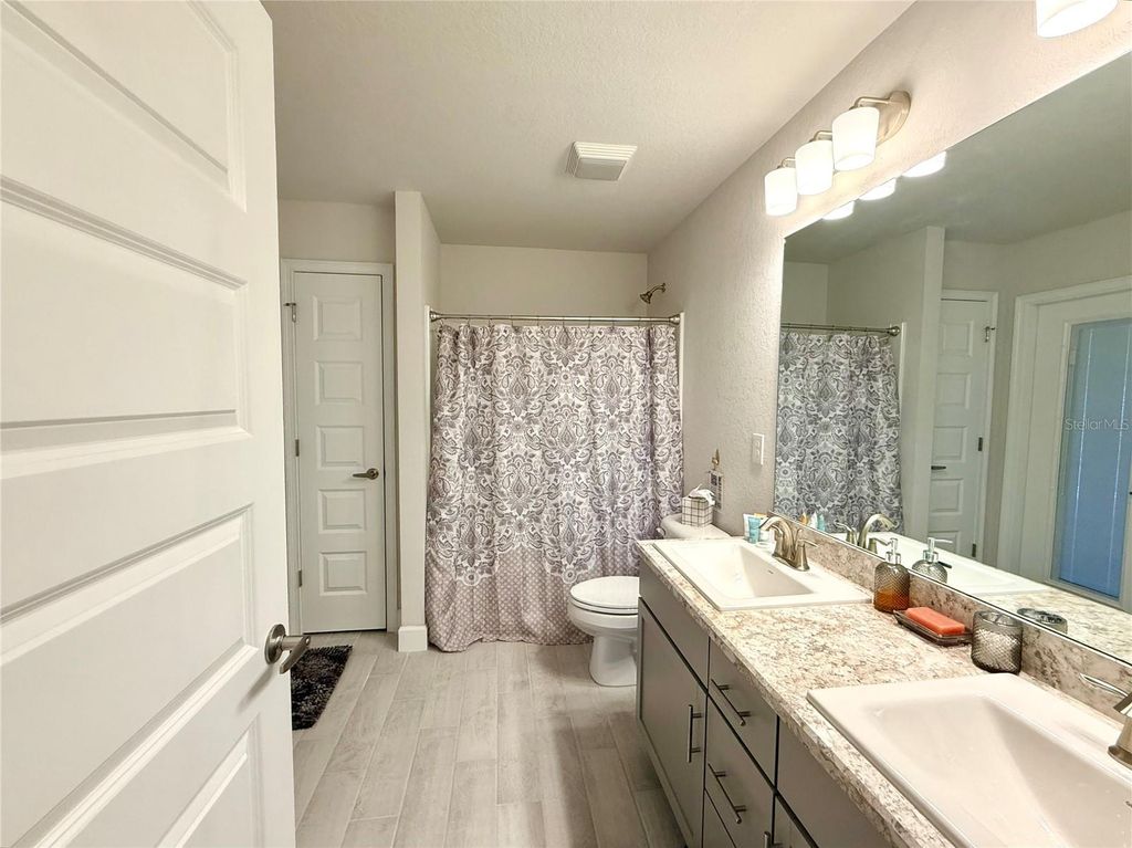 Image 47 of property listing at 9832 SW 46TH COURT, Ocala, FL 34476