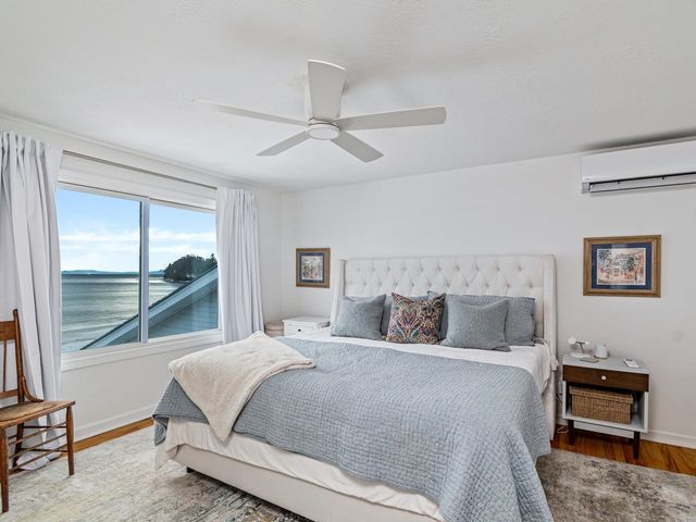 283 Appletree Point Road, Burlington, VT 05408