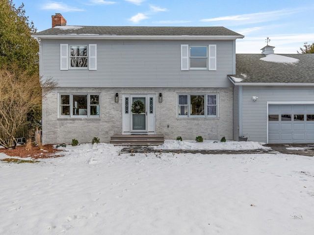 283 Appletree Point Road, Burlington, VT 05408