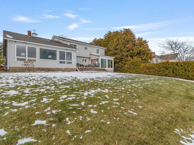 283 Appletree Point Road, Burlington, VT 05408