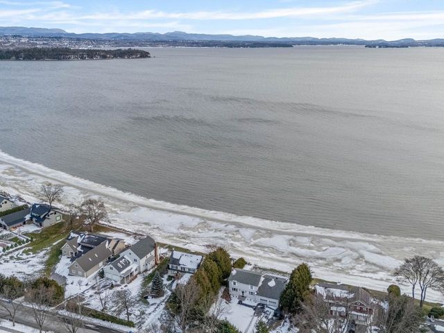 283 Appletree Point Road, Burlington, VT 05408