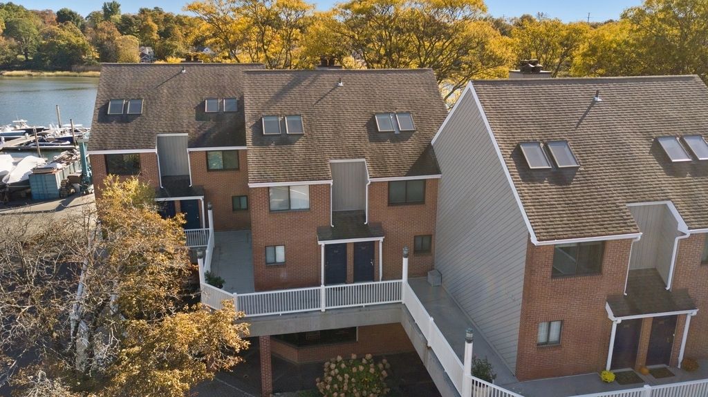 7 River Road 306, Greenwich, CT 06807