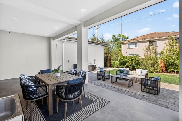 18631 Barnhart Avenue, Cupertino, CA 95014