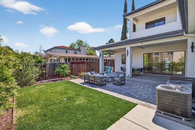 18631 Barnhart Avenue, Cupertino, CA 95014