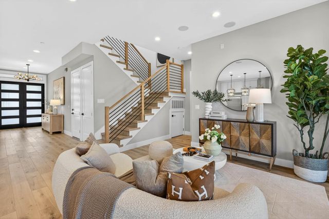 18631 Barnhart Avenue, Cupertino, CA 95014