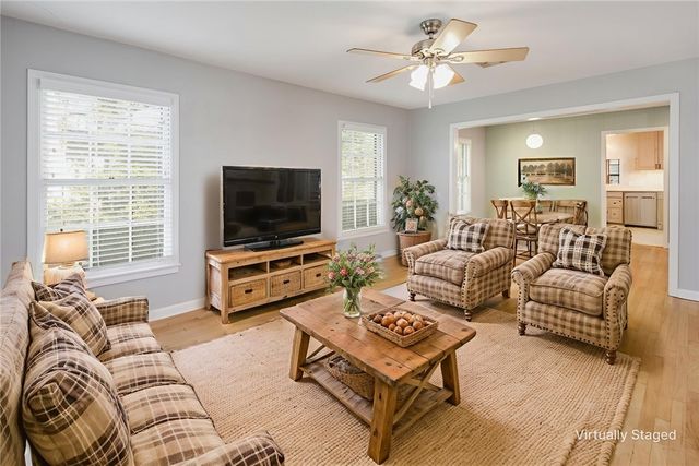 1211 Marsteller Avenue, College Station, TX 77840