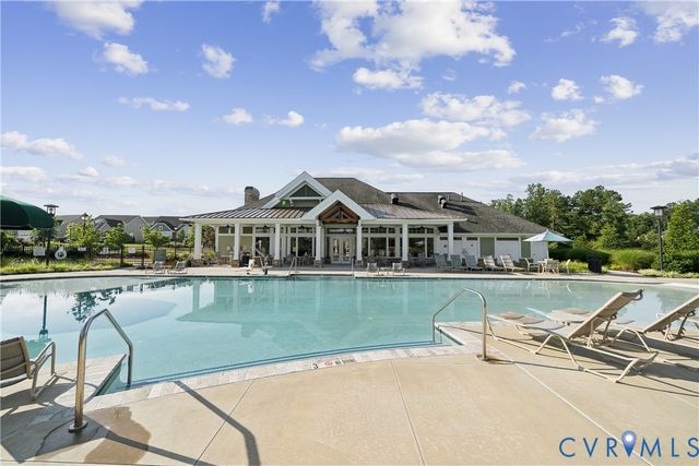 7206 Sommervale Dr, Moseley, VA 23120