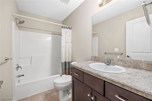 1429 Winged Foot Drive, Brunswick, OH 44212
