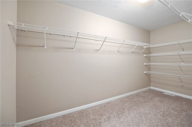 1429 Winged Foot Drive, Brunswick, OH 44212