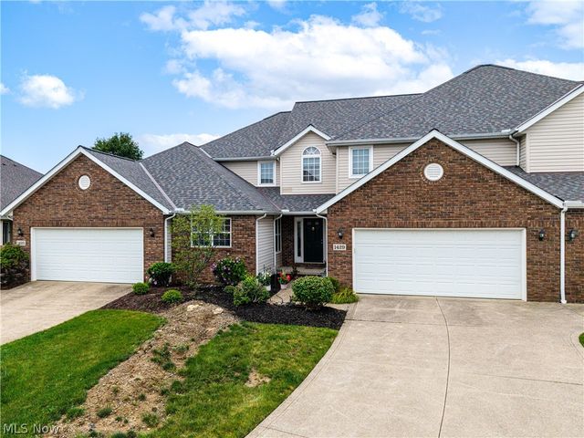 1429 Winged Foot Drive, Brunswick, OH 44212