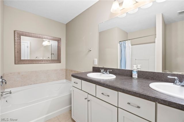 1429 Winged Foot Drive, Brunswick, OH 44212