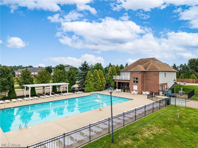 1429 Winged Foot Drive, Brunswick, OH 44212
