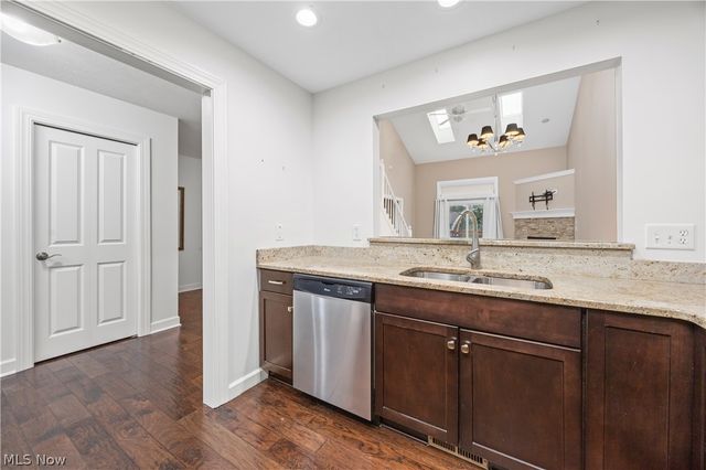 1429 Winged Foot Drive, Brunswick, OH 44212