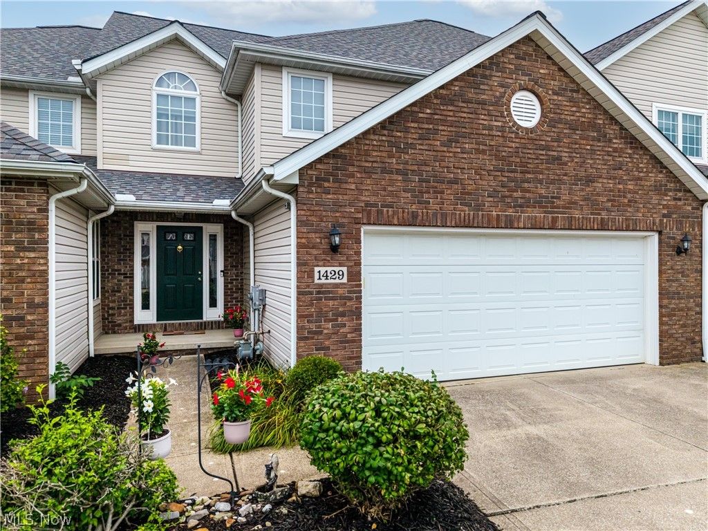 1429 Winged Foot Drive, Brunswick, OH 44212