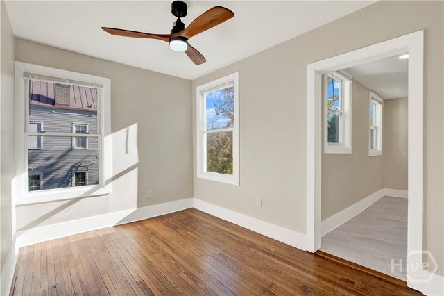 221 W Duffy Street, Savannah, GA 31401