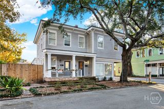 221 W Duffy Street, Savannah, GA 31401