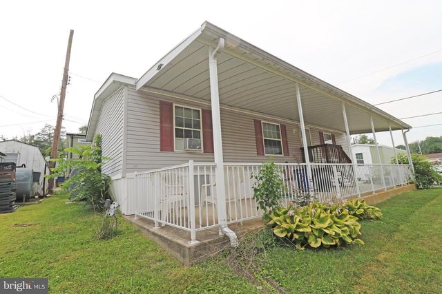142 THIRD AVE, Media, PA 19063