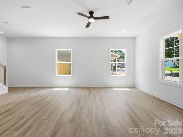 2806 Willow Street, Charlotte, NC 28208