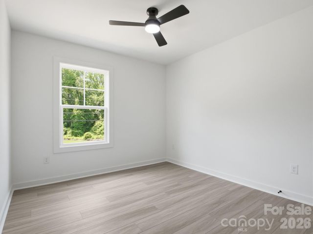 2806 Willow Street, Charlotte, NC 28208